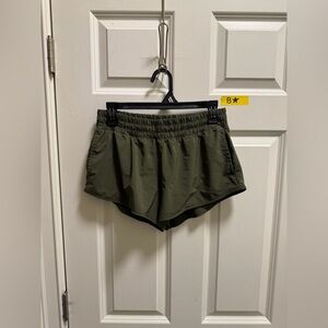 Women’s Offline by Aerie Low Rise Athletic Shorts